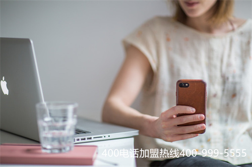 (聯通400客服電話是多少)(移動有400電話嗎)