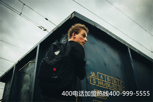 (400電話的收費(fèi)標(biāo)準(zhǔn)是什么)(申請(qǐng)400電話多少錢，行業(yè)內(nèi)的標(biāo)準(zhǔn))